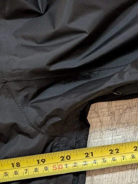 Marmot Black Lightweight Rain Jacket Hooded Utility Vented | Size M NWOT - Picture 15 of 17